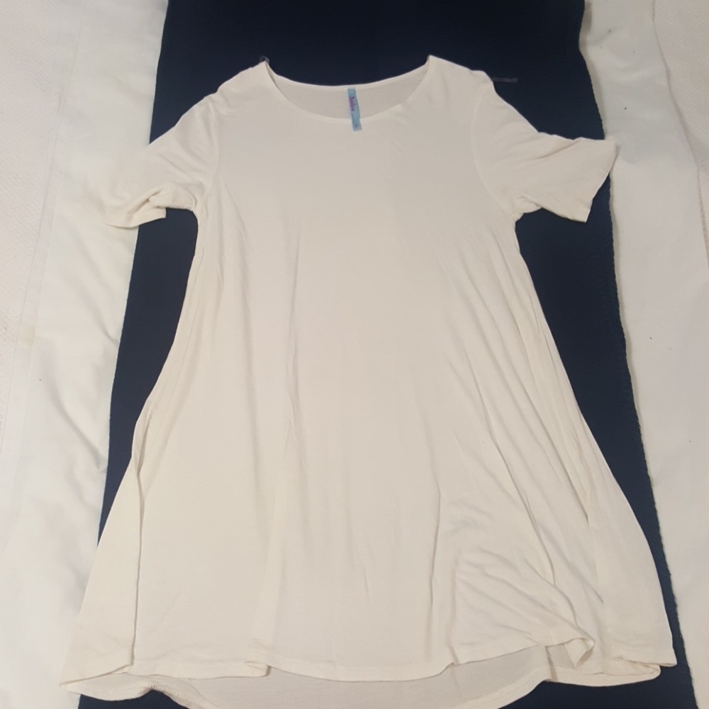 Short sleeve tunic